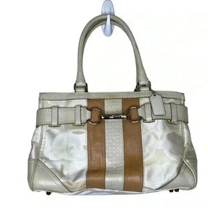 Coach Hampton Optic White, Beige, Tan Signature satchel Carryall L0885-F13337